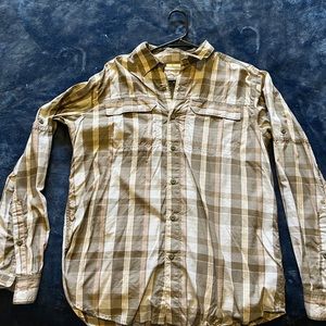 Columbia performance fabric long sleeve medium
